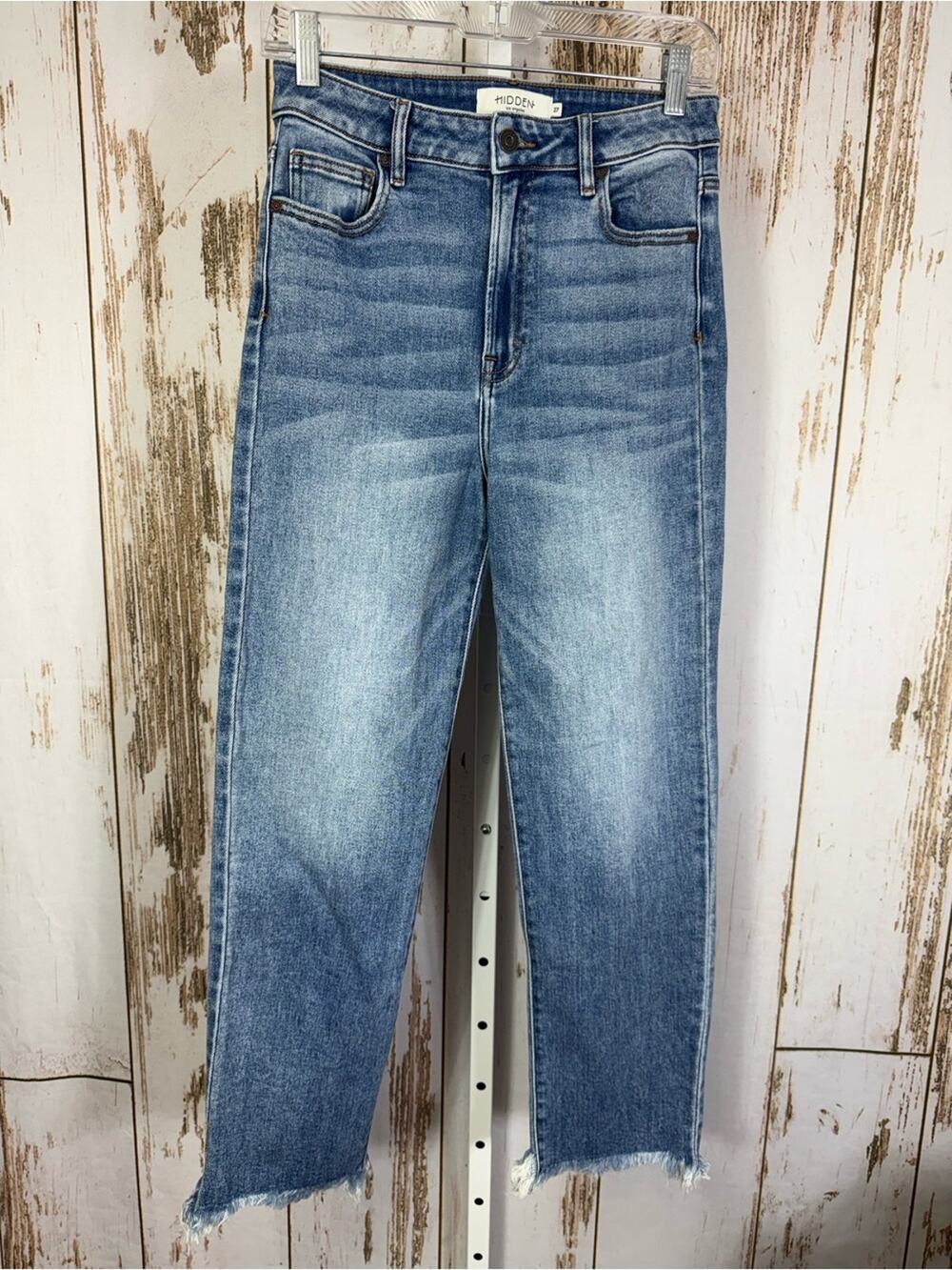 Hidden Jeans, Frayed Hem Ankle Length Skinny High Waist Jeans. Size 27.